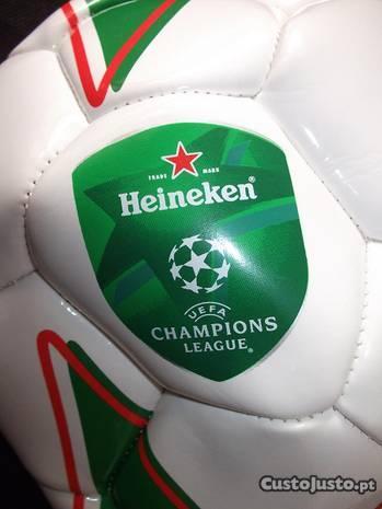 Bolas Futebol Heineken Champions League e JB