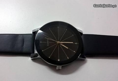 Z145 Relógio QUARTZ Bracelete Em Pele Homem Stock