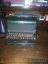 Máquina Escrever Halda