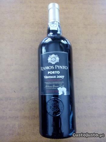 Porto Ramos Pinto Vintage 2007 C/desc. veja/qual