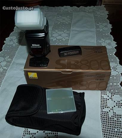 Flash Nikon SB800