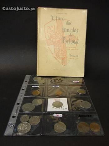 Conjunto de moedas e livro