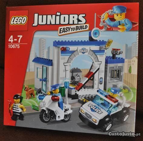 LEGO Juniors 10675 O meu primeiro quartel policia