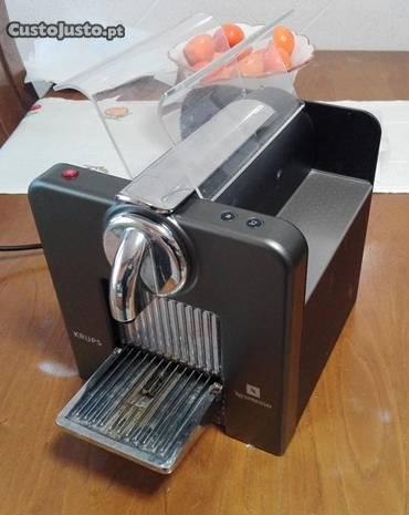 Máquina Café Nespresso Krups