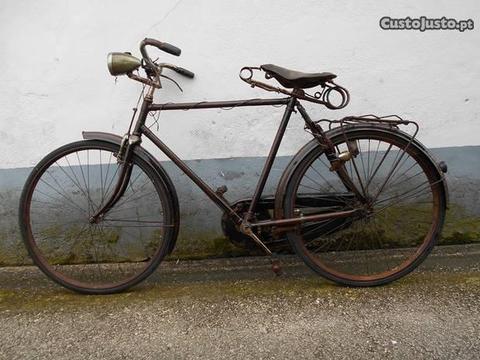Bicicleta pasteleira Antiga
