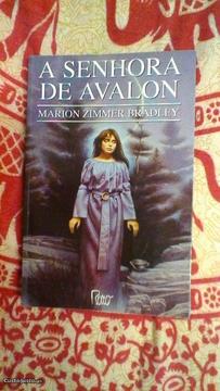 A senhora de Avalon. Marion Zimmer Bradley