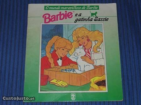 Livro A Barbie e a Gatinha Sassie