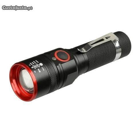 BCL004 - Lanterna LED 3 modos, zoom, recarregável