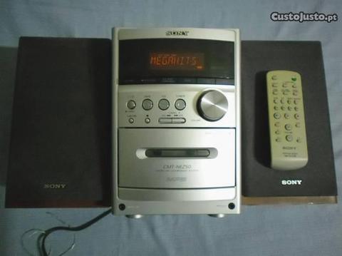 Aparelhagem micro hifi Sony (CD, rádio e cassetes)