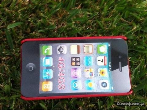 Capa rigida perfurada vermelha para iPhone 4/4s