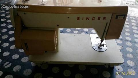 Maquina de costura electrica Singer 1247