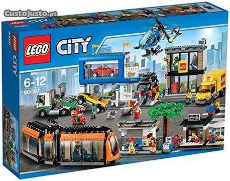 LEGO City 60097 - Praça da Cidade - City Square