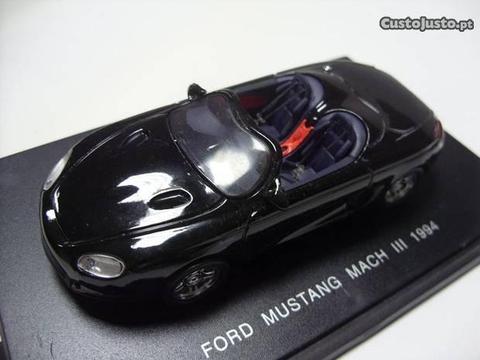 Miniatura Ford Mustang Mach III 1994