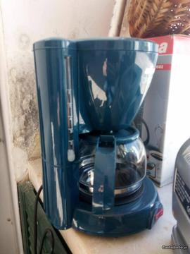 Maquina de cafe balão nova com caixa