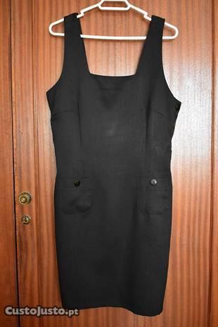 Vestido preto 3 Suisses