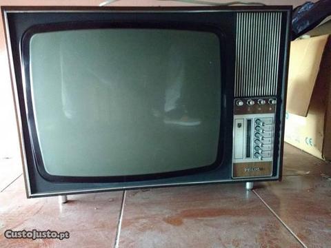 Televisão Philips antiga