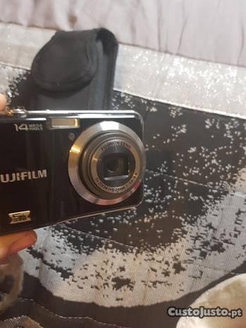 Máquina Fujifilm, 14 megas