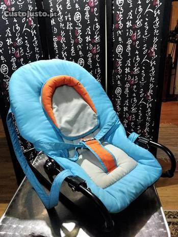 Cadeira de bebé e baloiço
