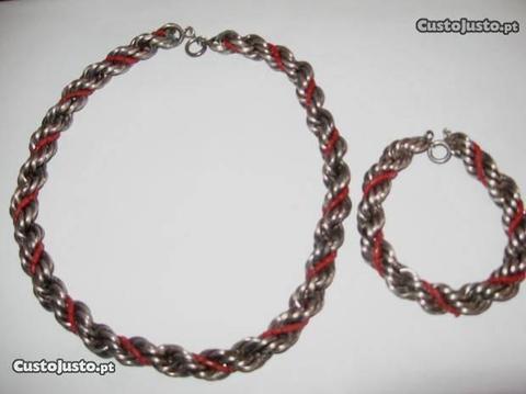 Colar e pulseira em Prata e coral vermelho