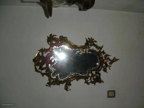 Espelho em latão lapidado