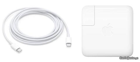 Z482 Carregador USB-C Apple Macbook Pro 61W + Cabo