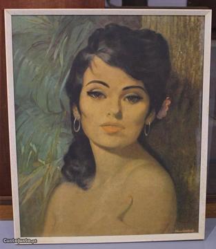 Quadro de Mulher com Moldura em Madeira