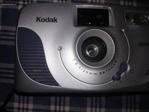 Máquina fotográfica da marca Kodak nova